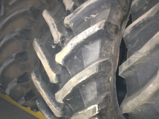 Trelleborg 600-65R42 1.jpg